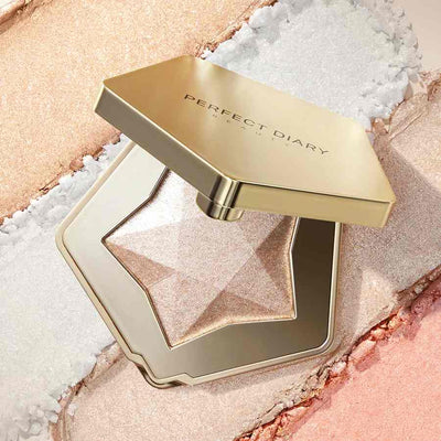 Looking for Tricks When Applying Highlighter and Blush? A Detailed Guide
