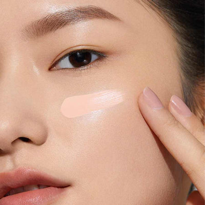 Makeup 101: Which Foundation is Best for Medium Skin Tone?