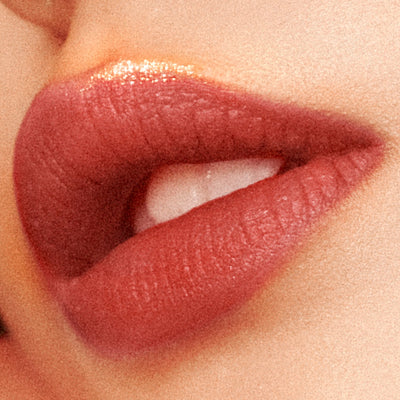 Weightless Velvet Lip Stain (Red Fox Limited)